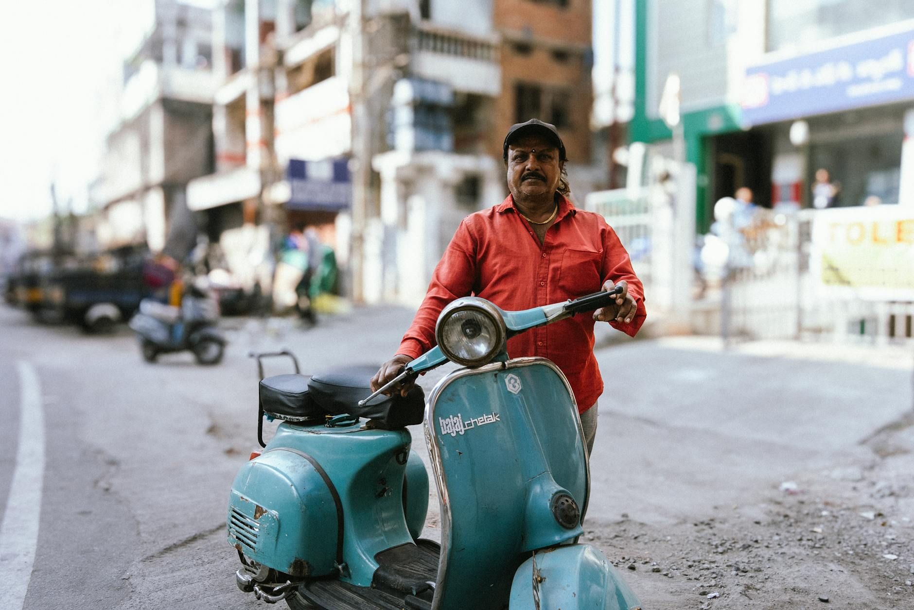 Rajiv Bajaj's Shocking Exit: What's Next for Bajaj Finserv?