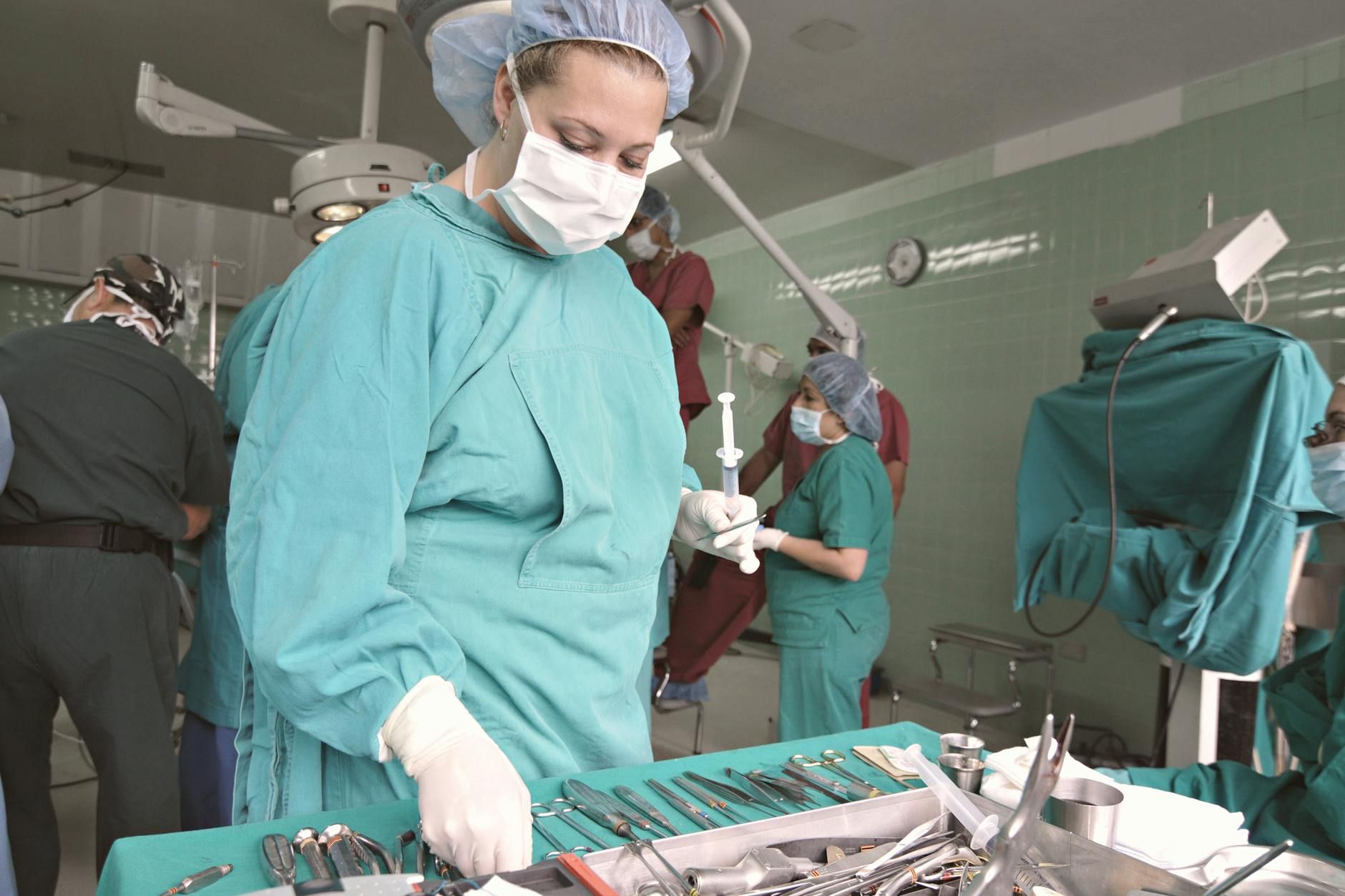 Say Goodbye to Scars: The Revolutionary Hysterectomy Procedure You Need to Know!