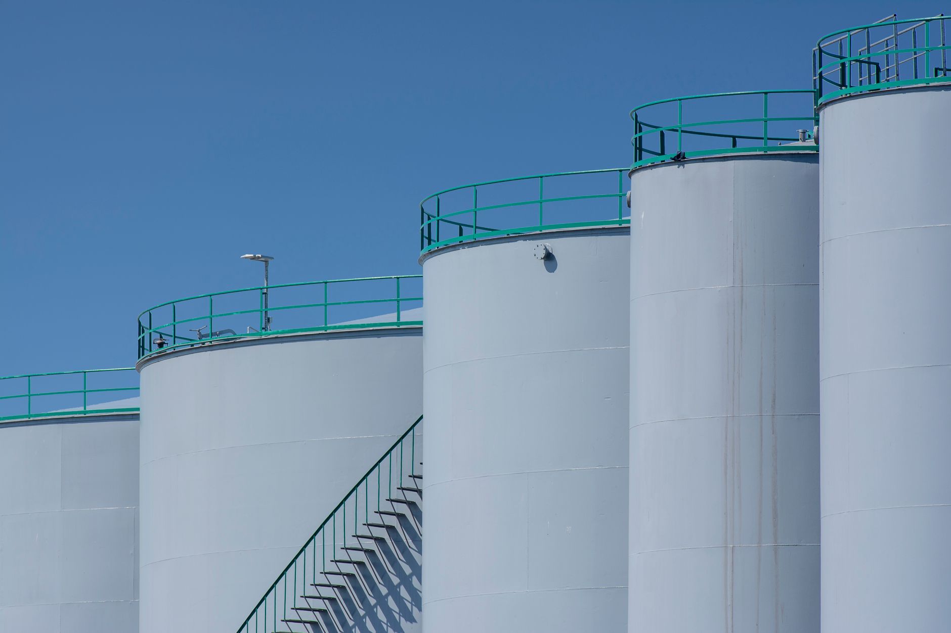 US-Iran Deal: The $64 Billion Question - When Will Oil and Gas Supplies Return to Normal?