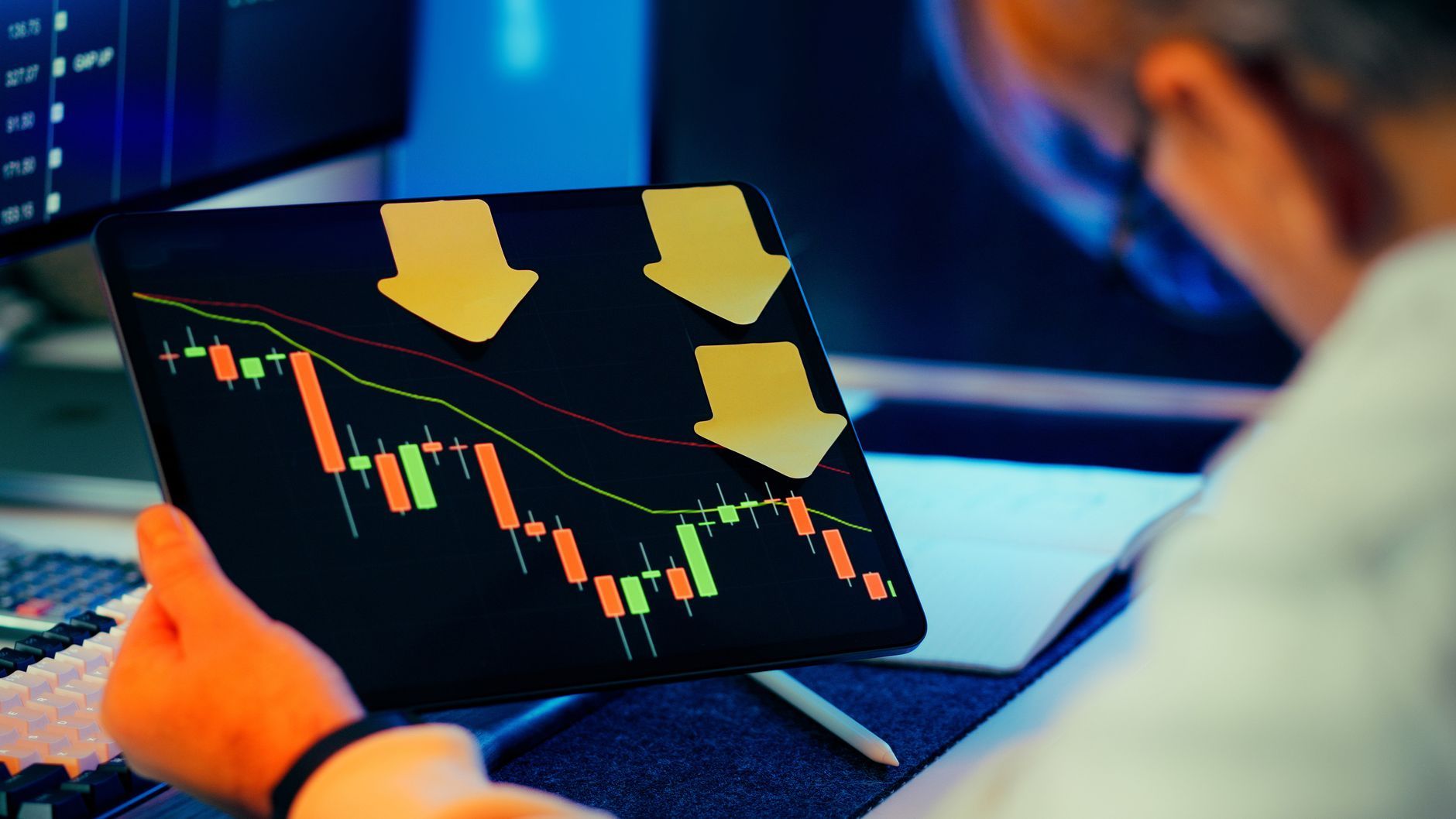 WARNING: 5 Stocks to Sell Now Before It's Too Late - Expert Analysis