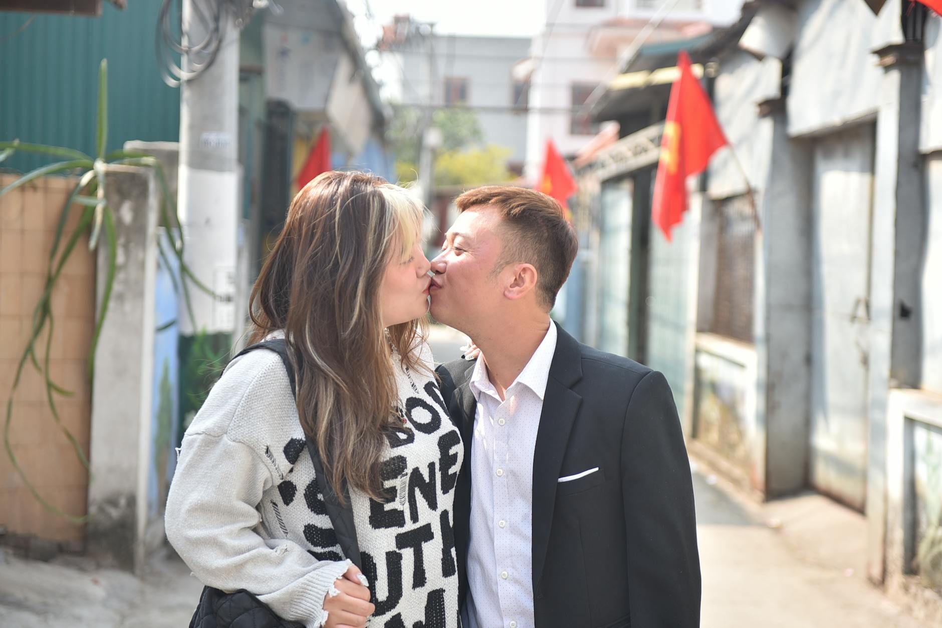 You Won't Believe What Happens When You Kiss Someone with Herpes!