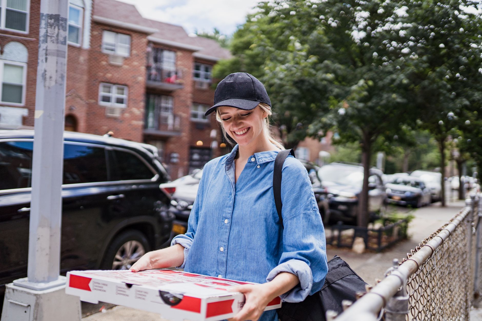You Won't Believe What Happens When You Order Late-Night Pizza in the US!